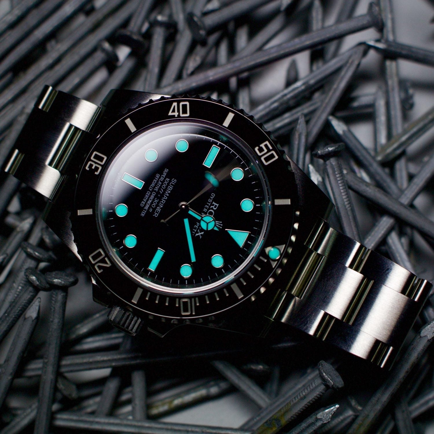 The Science Behind Luminova - How Watches Glow in the Dark - Zurichberg